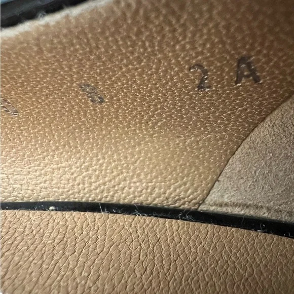 Ferragamo Black Patent Leather Pumps, Size 8 2A (Narrow) - Picture 13 of 15